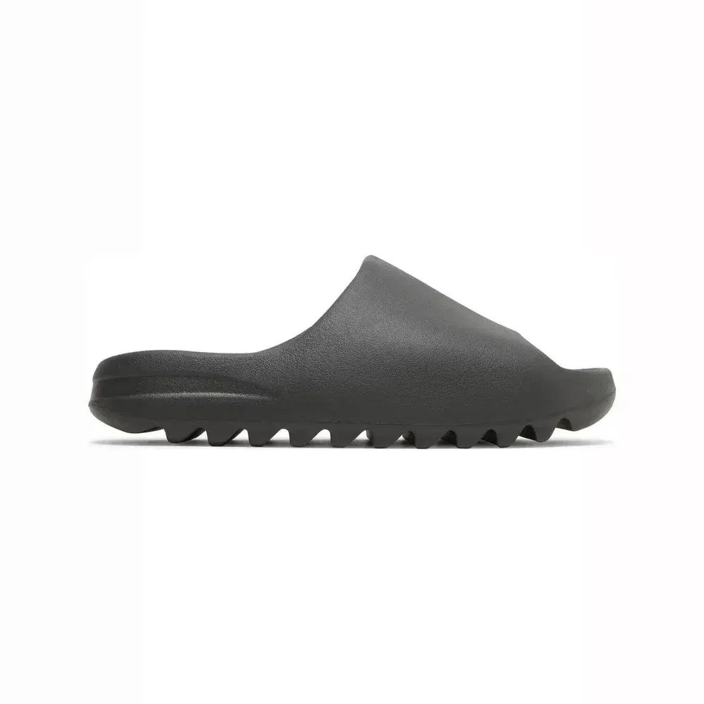 Yeezy Slides Onyx